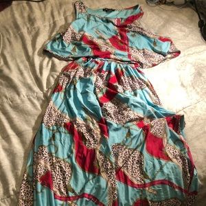 Interesting patterned maxi dress, definitely uniqu